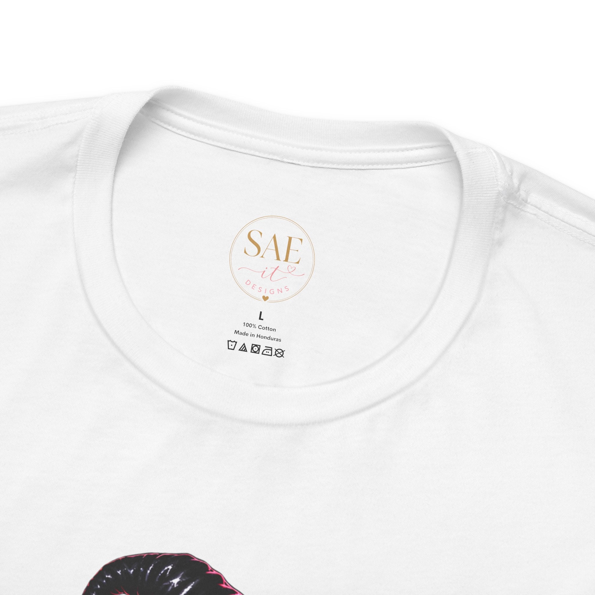 Spooky Expensive witch cat tee | T-Shirt